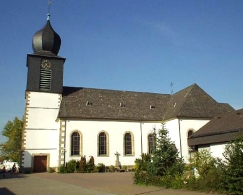 Kirche St. Crispinus und Crispinianus Saarlouis-Lisdorf